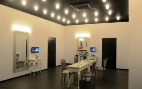 Салон красоты «Парикмахерская контора Влад Лисовец»