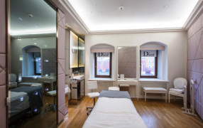 Салон красоты «Dior Institut»